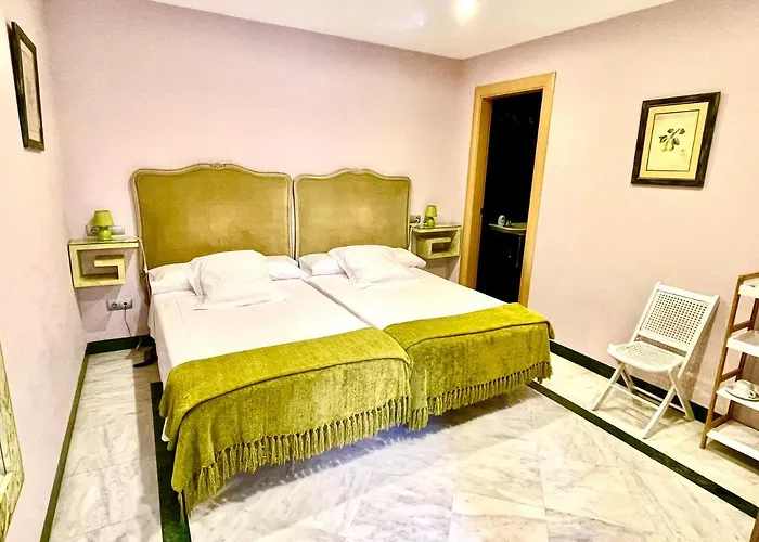 孔德去卡德纳斯酒店