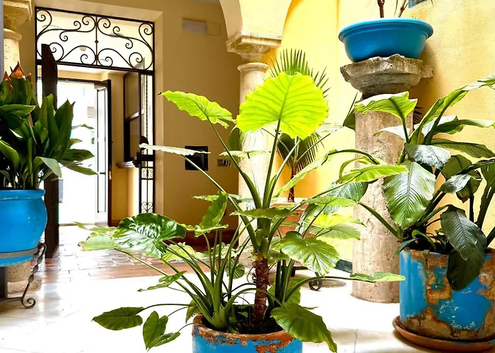 Hotel Conde De Cardenas