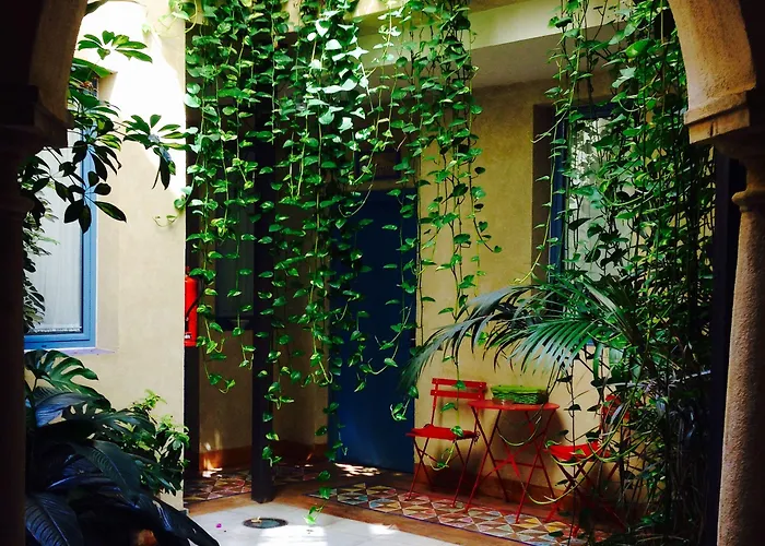 Otel Conde De Cardenas 2*