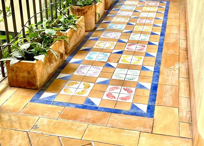 Hotel Conde De Cardenas 2*