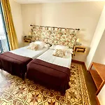 Hotel Conde De Cardenas 2*