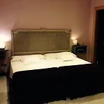 Hotel Conde De Cardenas