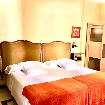 Conde De Cárdenas 2* Córdoba