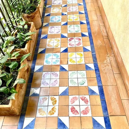 Conde De Cardenas 2*