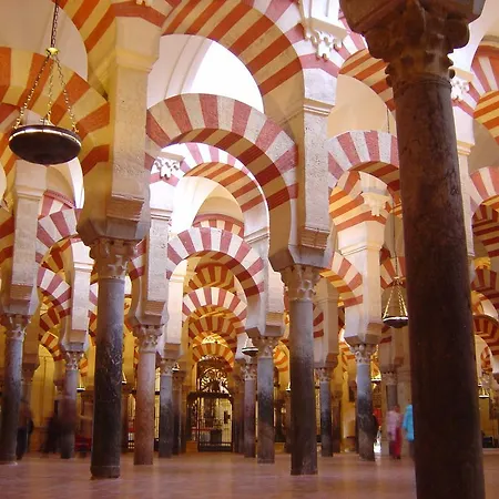 Conde De Cárdenas Hotel 2*