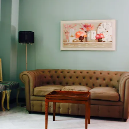 孔德去卡德纳斯酒店 2*