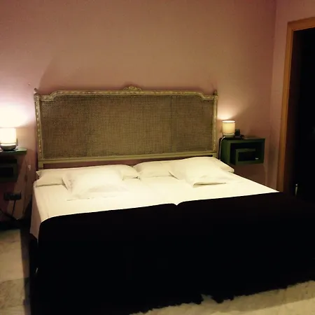 Hotel Conde De Cárdenas