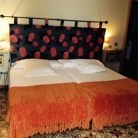 Conde De Cárdenas Hotel 2*