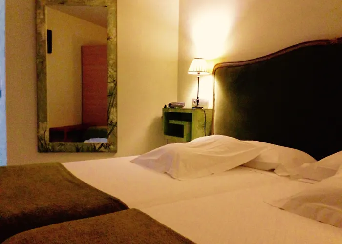 Hotell Conde De Cardenas