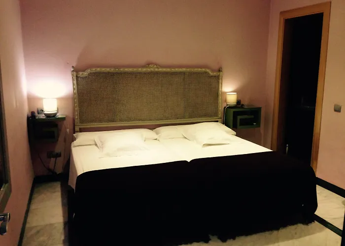 Hotel Conde De Cárdenas