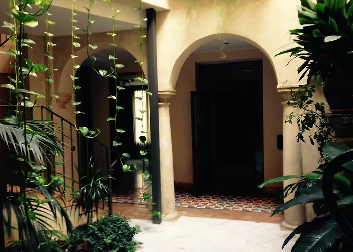 Conde De Cárdenas 2*